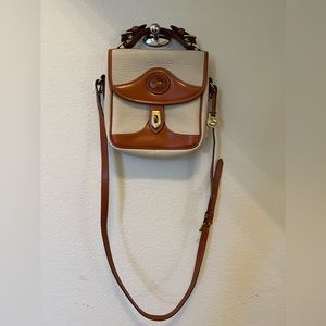 Vintage Dooney & Bourke handbag/purse